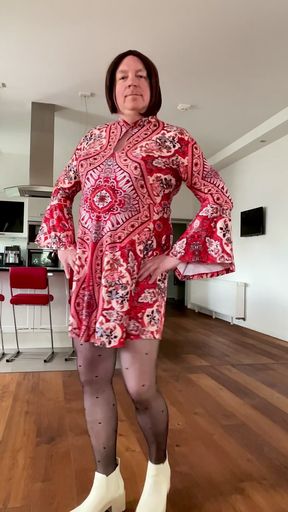 Nicki-Crossdress new dress and shoes in sexy pantyhose