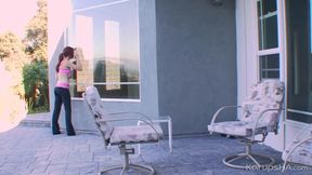 Dani Daniels + Elle Alexandra: Hot lesbian sex