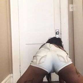 nellycantsay dancing in little shorts strips into thong twerking and dancing