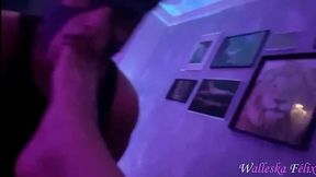 pegando o bumbum branquinho do homem-gato