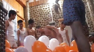 Amatori gay fanno pompini slurp e prendono anal duri