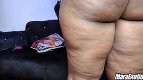 Ebony Milf Legs Wide Spread Solo Masturbation