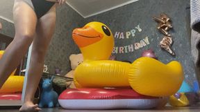 mastrubate on 2 inflatable flotes