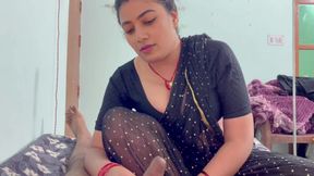 Indian Stepmom shared single bed and made stepson happy,Full Hindi Audio