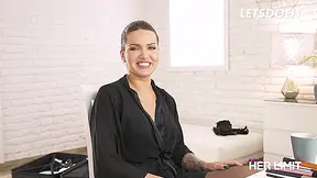 Big Ass Babe Hardcore Anal Pounding With Huge Dick - Crystal Richi