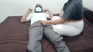 Meri padosan ne lund choosa Aaj mera