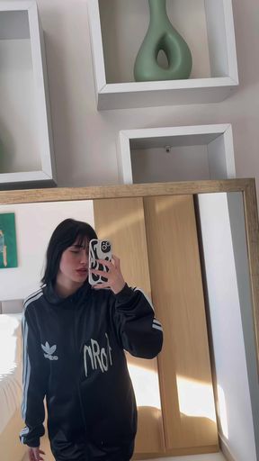 Adidas hoodie selfie