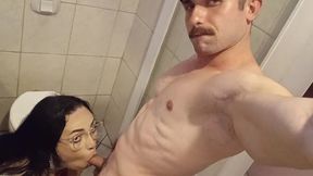 mamando o gogoboy desengoncado pauzudo