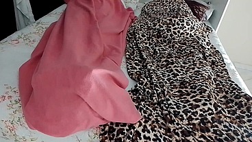 amiga de hotel teve que dividir a cama devido reforma da casa