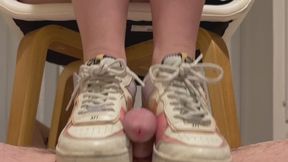 Nike AF1 vertical shoejob