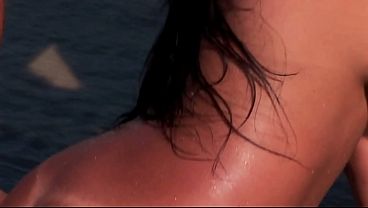 Babalu Beach MMF: Brazilian Double Penetration