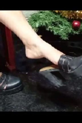 Stepmother Christmas the Dominatrix - 5