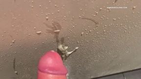 gay cruising in the gym shower with cumshots