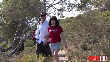 Jorge Fernandez fucks a very pretty Spanish girl