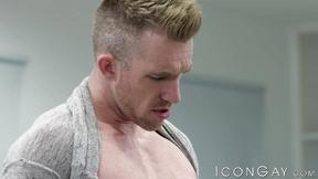 ”Nick Fitt loves getting his butt rammed by Aaron Bloncos cock”