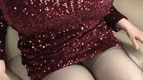 54 watch CupKCindy sitting there in my black panty hose and black shoes I am wearing a sexy  elegant red dress I am teasing you you have to worship this beautiful lady