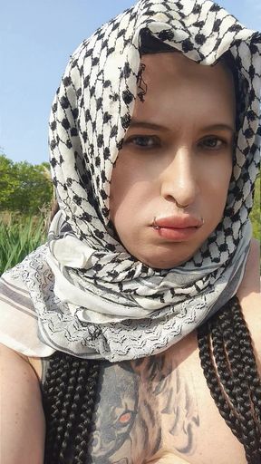 Bonnie nature masturbation