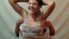 Armpit Laughter: The Game of Gloria and Aida!