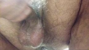 Solo big beautiful, bottom view masturbation in foam!