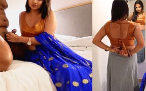 Hot Indian Aunty Sex with Saree