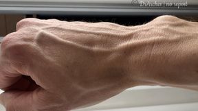 DrArches Has Super Veiny Hands & Forearms (1080 mp4)
