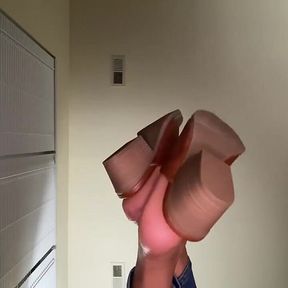 Pink Foxx Dangles Her Mules &amp; Shows off Feet