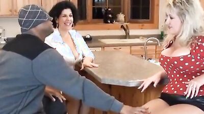 Candee Cummings teaches a black student how to handle a massive white cock