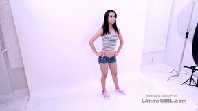 ”Teen 19 sweetie shows dick sucking skills in studio”