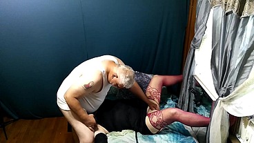 Lexie gets first time facial from Beau.