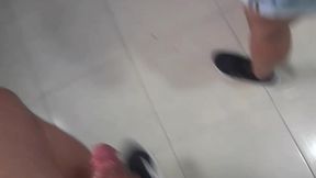 se la chupo en la peluqueria y se corre en mi boca que rica leche