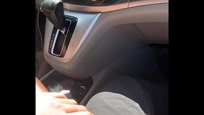 Dominican Milf first footjob to Puerto Rican dick in car