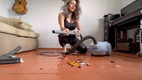 vacuums up the rest of crushed cars wmv