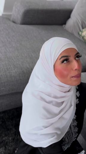 Muslim Maid Catches Her Boss Wanking