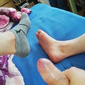 Cock and feet