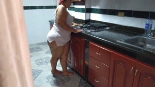 I masturbate while my stepmom cleans the kitchen