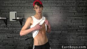 Alessandro Katz needs to jerk off and flex more