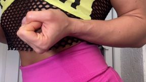 Absolute Legs #90 Apples crushing or dare to put your head here 4K