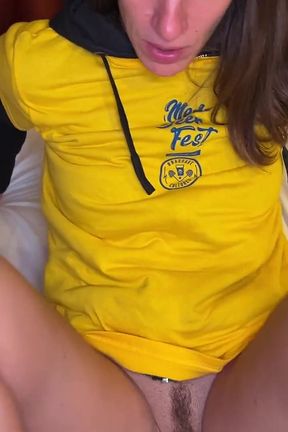 The Adventures of Lety Howl, Episode 8, at the Metz B..r Fest!