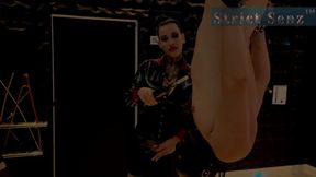Miss Alessa Milano Hanging, Shocking, Screaming
