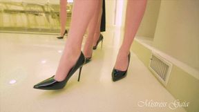 MISTRESS GAIA - DOMINANT AND SUPREME TRAMPLING ON GLASS - HD