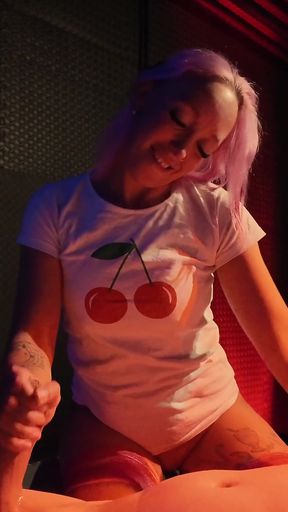 Cherry Enjoy Playing the Slave