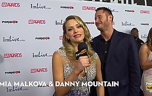 Treat Yourself or Beat Yourself? 2015 AVN Red Carpet Interviews PornhubTV