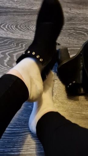 Sweaty boots & socks removal
