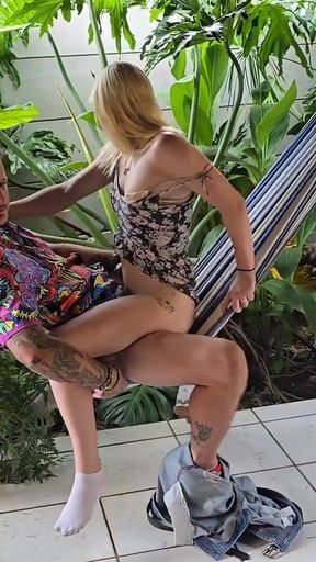 Hawaii Holiday Slutty Girlfriend on Top