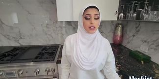 Dirty Hijabi Whore Sophia Leone & Slutty Skank Aubrey Babcock