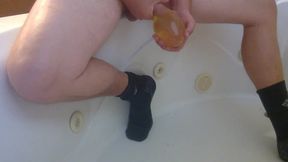 pissing and cumming in condom