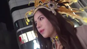 H-Cup Exhibitionist Showcases Big Breasts & Booty Captivating Men's Desires