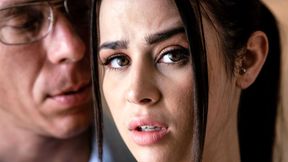 ”Teen Kylie Rocket got mislead online by a much older guy pretending”