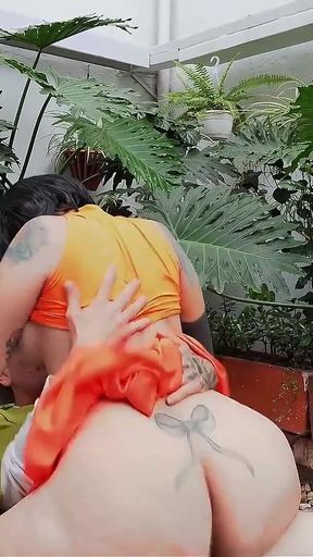 I Fulfill My Geek Boyfriend's Fantasy of Dressing Me up and Giving Him My Huge Ass