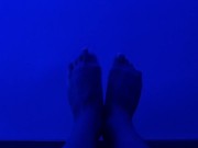 Mis pies en tus sueños